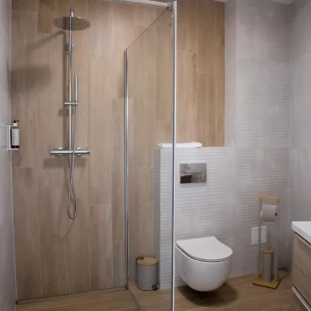 Nad Jeziorem 6 Osobowy Ferienhaus Roznow